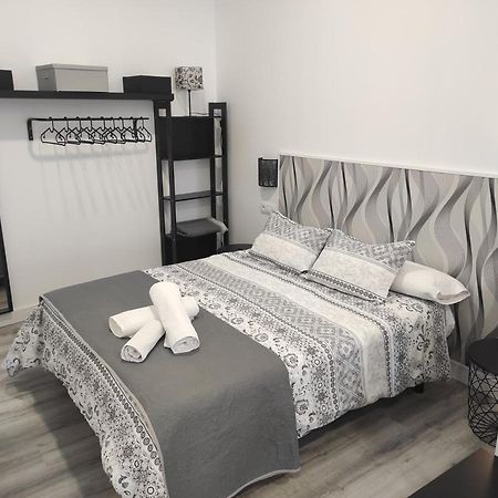 Apartamento Turistico Lyra Baena Exterior foto