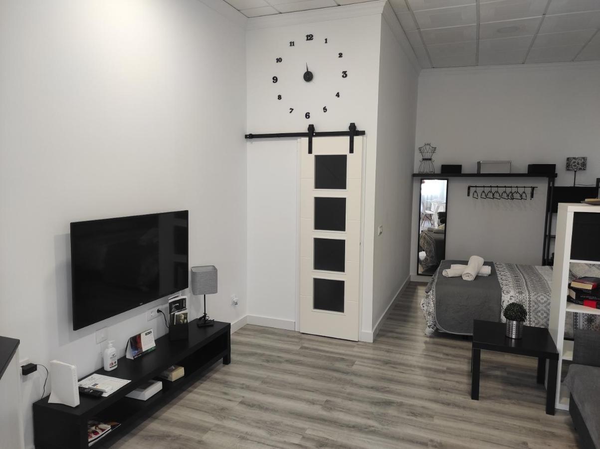 Apartamento Turistico Lyra Baena Exterior foto